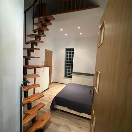 Ancoba House * Lomna