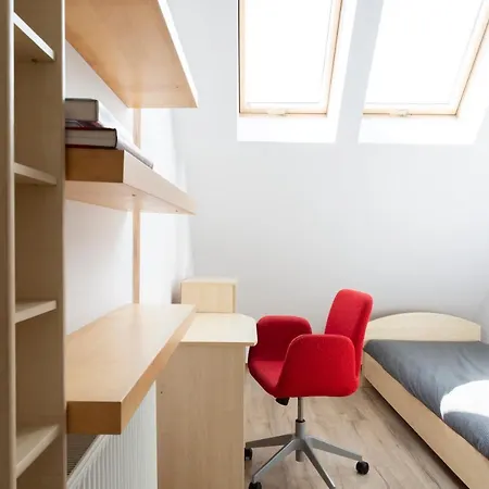 Ancoba House * Lomna